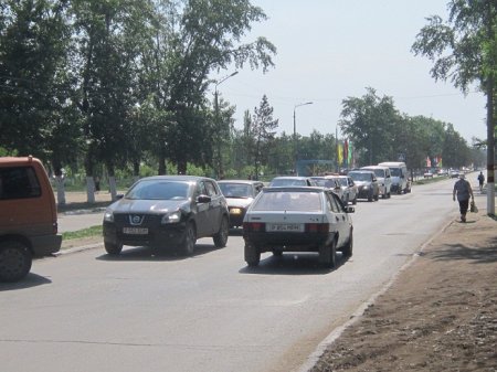 Рудный: прогулка по Комсомольскому проспекту