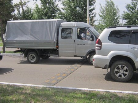 Рудный: прогулка по Комсомольскому проспекту