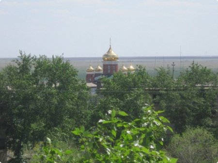 Петров, а не Иванов и не Сидоров