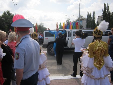 Ура! Герой Олимпиады вернулся домой!