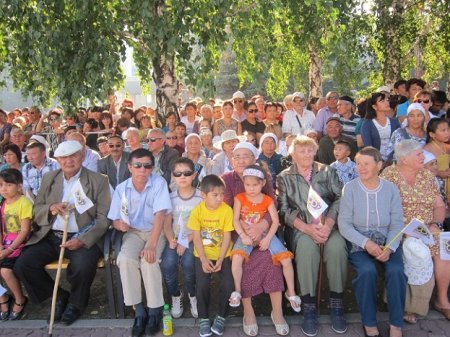 Отпраздновали по-семейному!