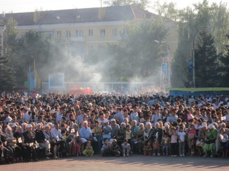 Отпраздновали по-семейному!