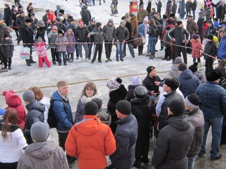 Зиму проводили, «солнцем» и дымом закусили!