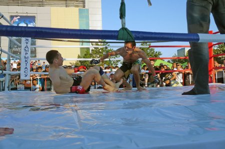 В Костанае в рамках «Дня молодежи» прошел фестиваль боевых искусств