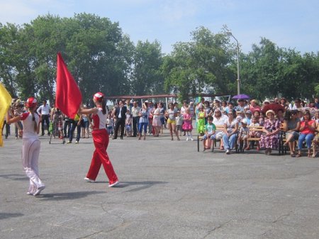 Праздник в лучах солнца