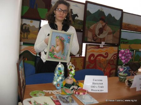 В Костанае прошла выставка-распродажа поделок людей с ограниченными возможностями
