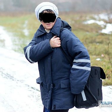 Подозреваемые в ограблении почтальона на 2 млн тенге задержаны в Рудном