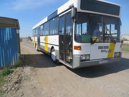 Водители бьют тревогу и жалуются во все инстанции на раздолбанные дороги в Затобольске и Заречном