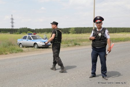 Полицейские проверяют все въезжающие в Костанай автомобили