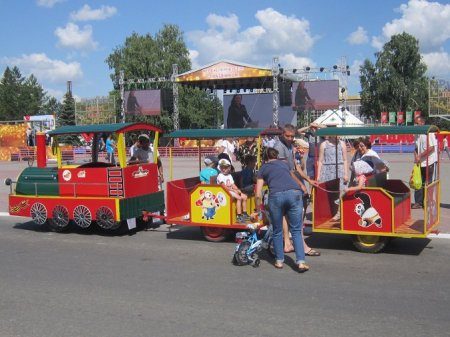 Жара и солнце не помеха