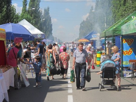 Жара и солнце не помеха