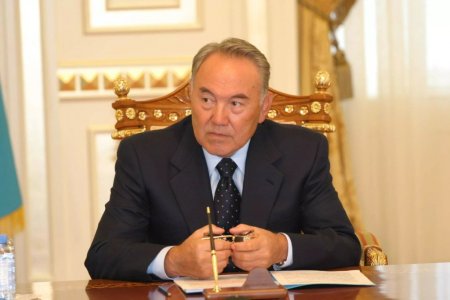 Нурсултан Назарбаев рассказал, почему нужно осваивать рабочие профессии
