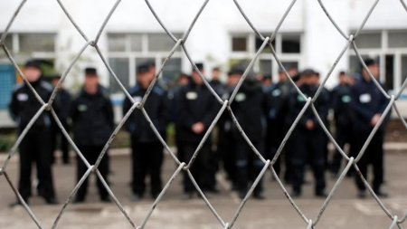 Амнистия заключенных в Казахстане будет проведена в течение полугода