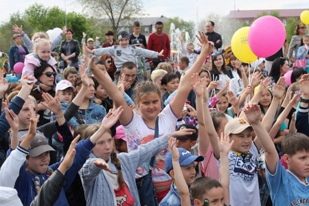 Защитить детей от скуки