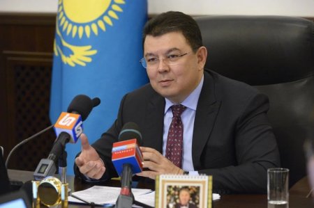 Министр Бозумбаев: Тарифы на электроэнергию в стране не завышены