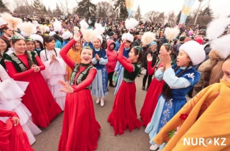 Сколько дней отдохнут казахстанцы на Наурыз