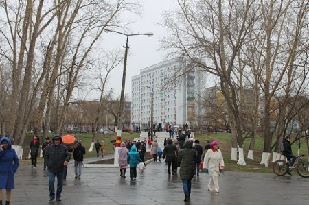 Хоть и в дождь, но весело