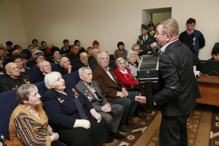 75-летие освобождения Ленинграда отметили в совете ветеранов Костаная